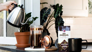 Making coffee in a French Press